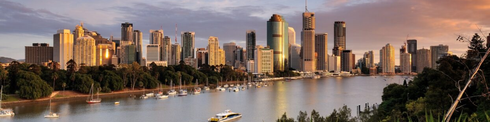 이민·워홀 준비 중인 구직자를 위한 채용 정보 배너